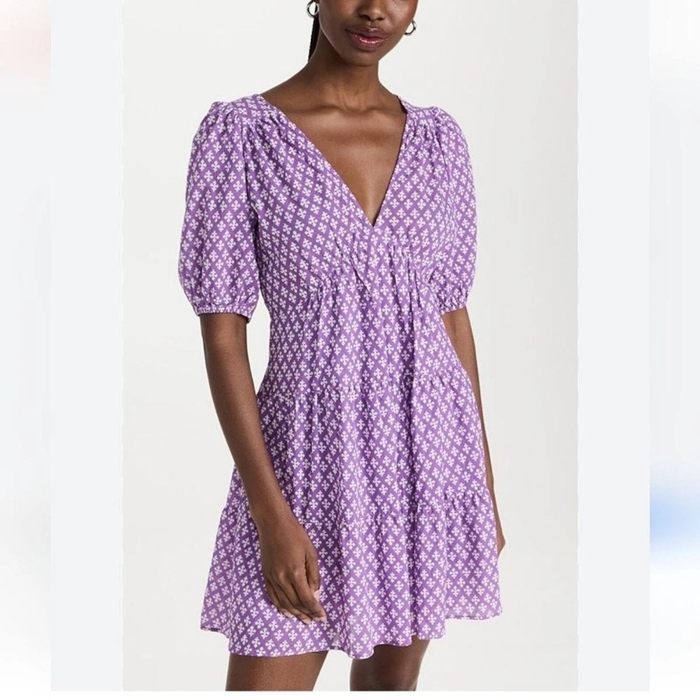 XiRENA Lavender Floral V-Neck Mini Dress